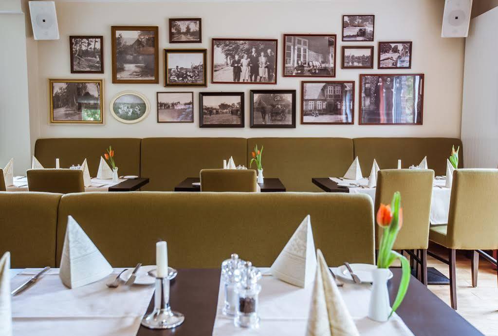 Hotel-Restaurant Zur Linde Altenmedingen ภายนอก รูปภาพ